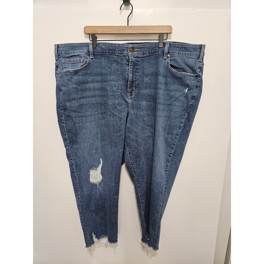 Lane Bryant Girlfriend Crop Jeans Blue Distressed Raw Hem Plus Size 28R